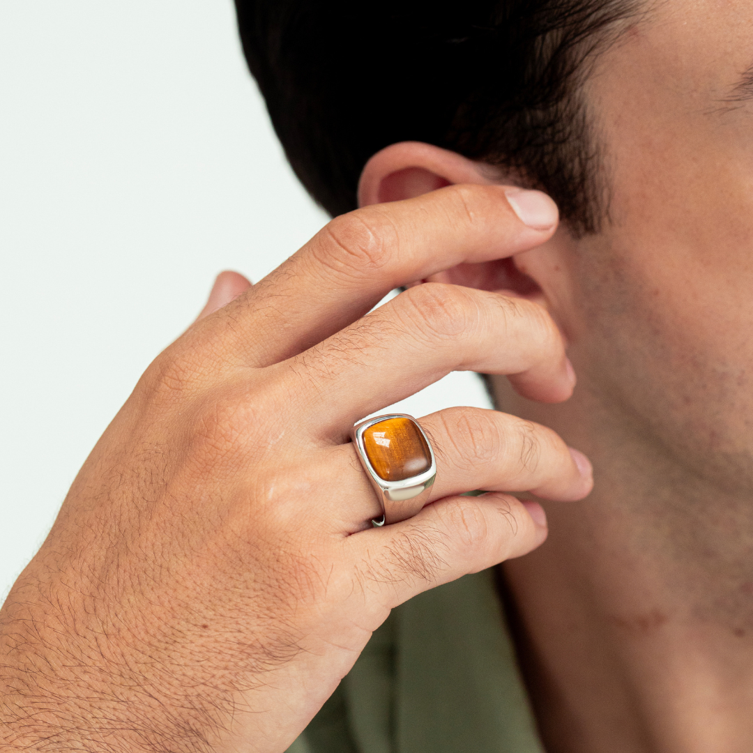 ALEXANDER LYNGGAARD Signet Ring Tiger Eye Rings